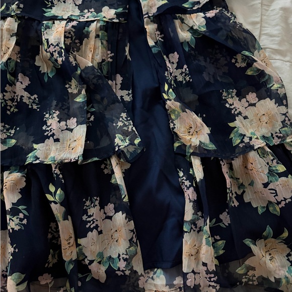 Lulus Cultivate Crushes Navy Floral Print Tiered Ruffled Midi Dress - Picture 3 of 10